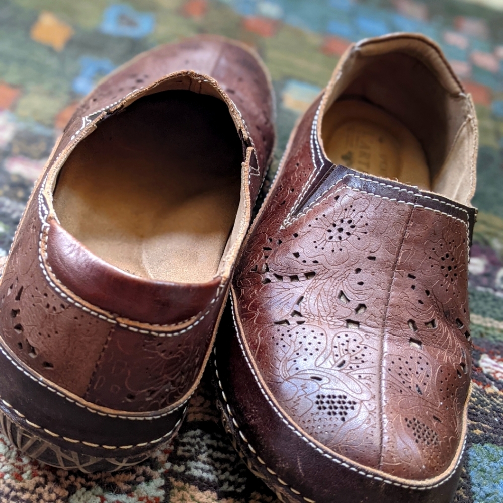 Spring Step L'artiste brown moccasin loafers
